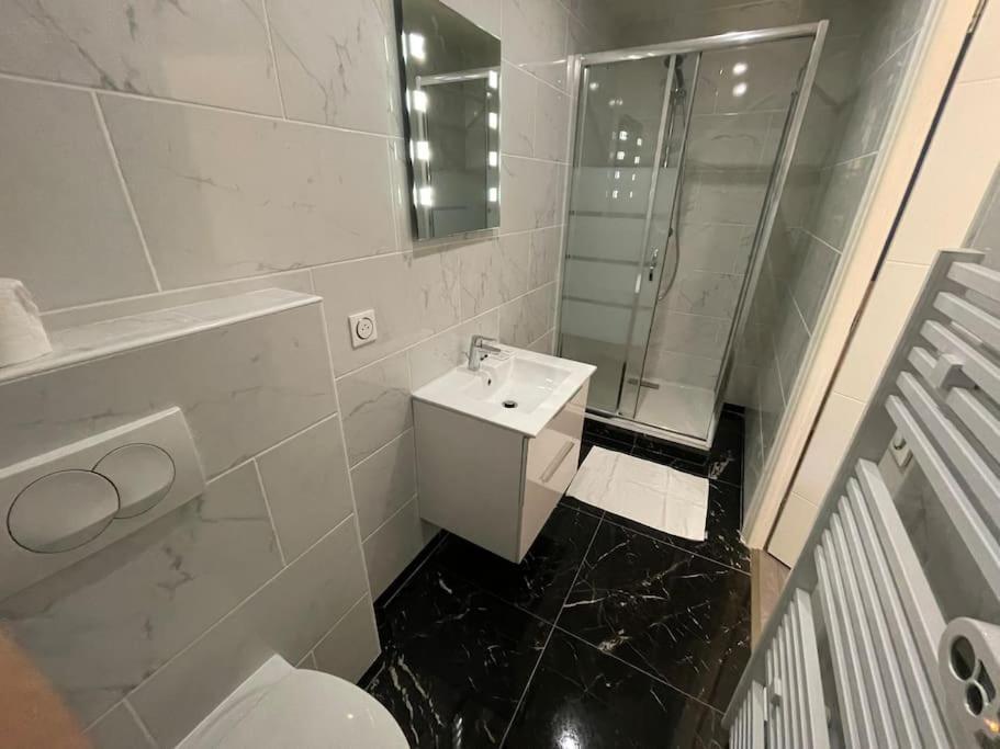 01.Studio#Creteil#Loft#Cinema Екстериор снимка